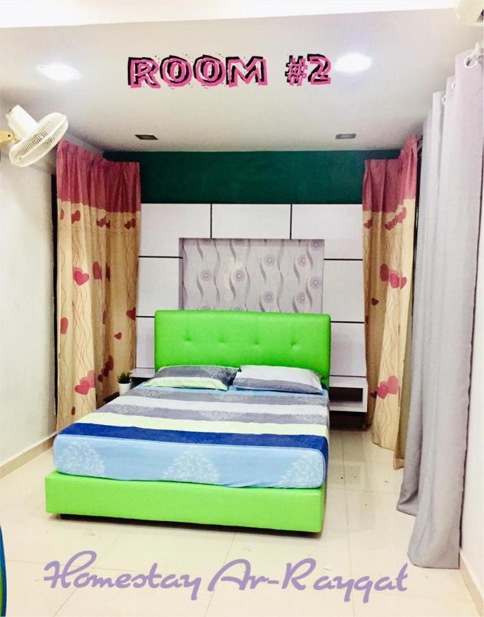 Ar-Rayqal Private Pool Homestay Pasir Gudang Luaran gambar